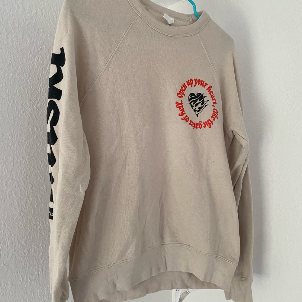 Mitski Laurel Hell merch